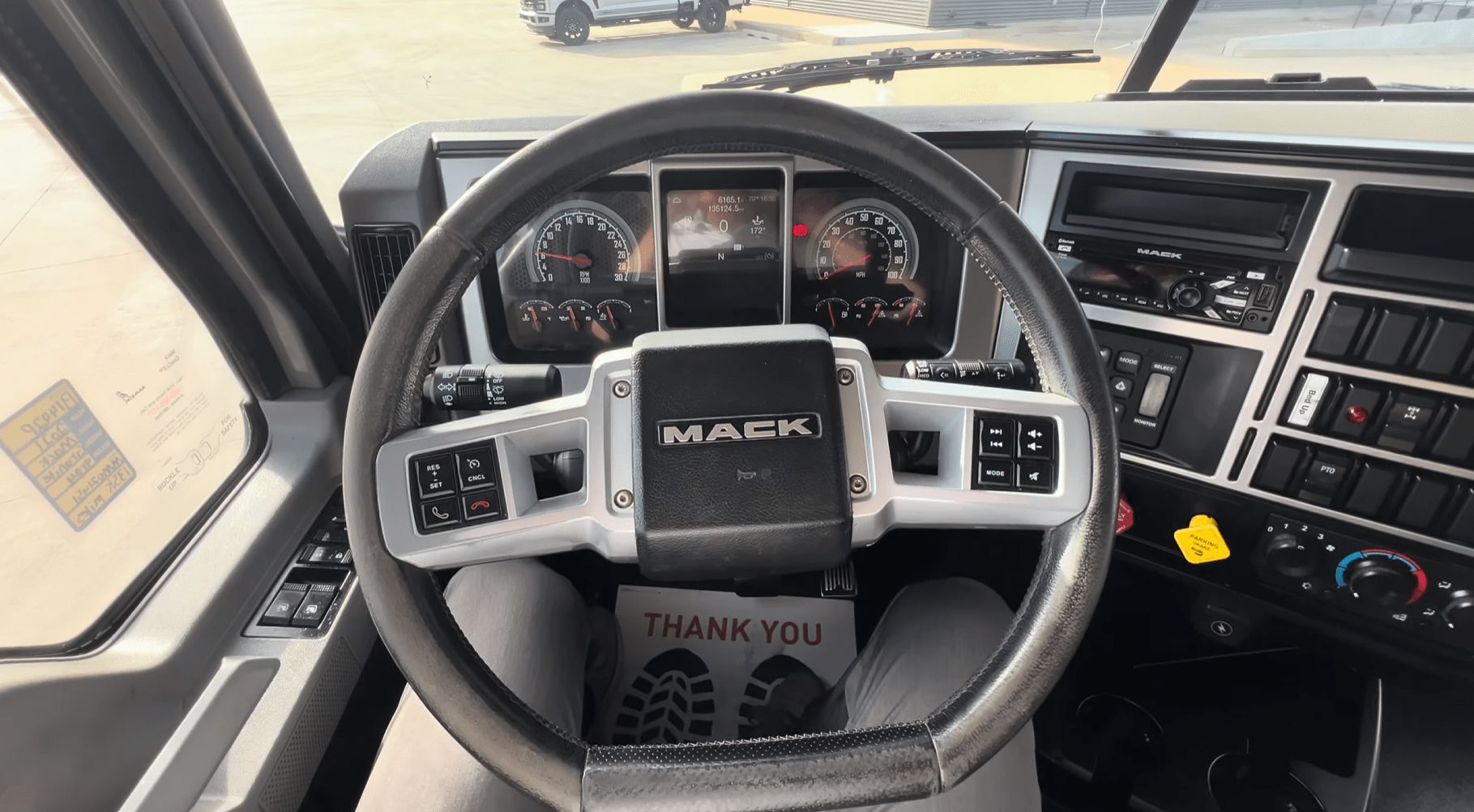 ../assets/images/gallary/sale/mack-granite-2021/MackGR64B-2021-16.png